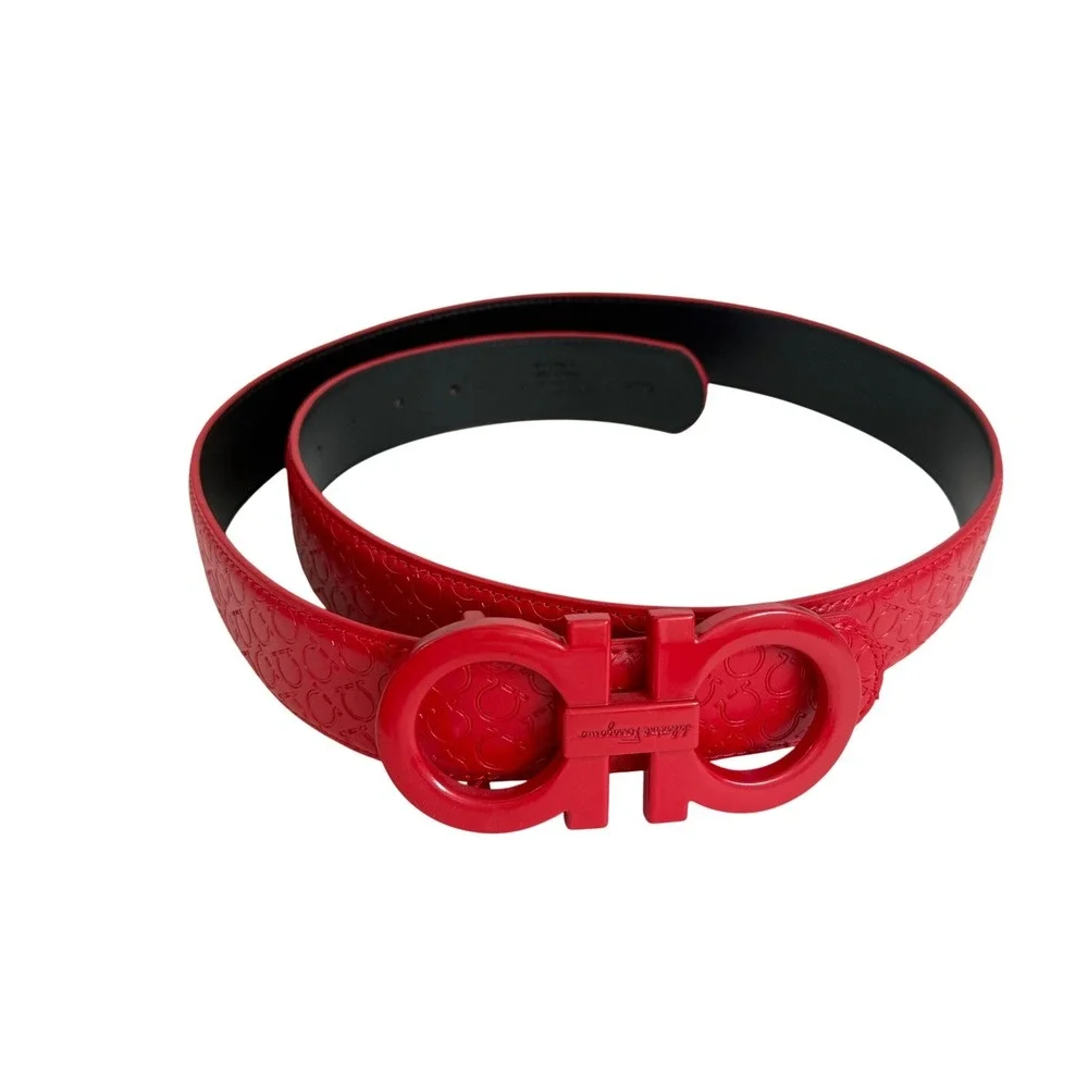 Salvatore Ferragamo Red Gancini Belt‎ Sz 105 Italy Women's Leather
